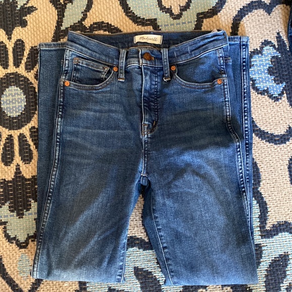 Madewell 10" High-Rise Skinny Jeans in Wendover Wash: TENCEL™ Denim - Picture 7 of 14